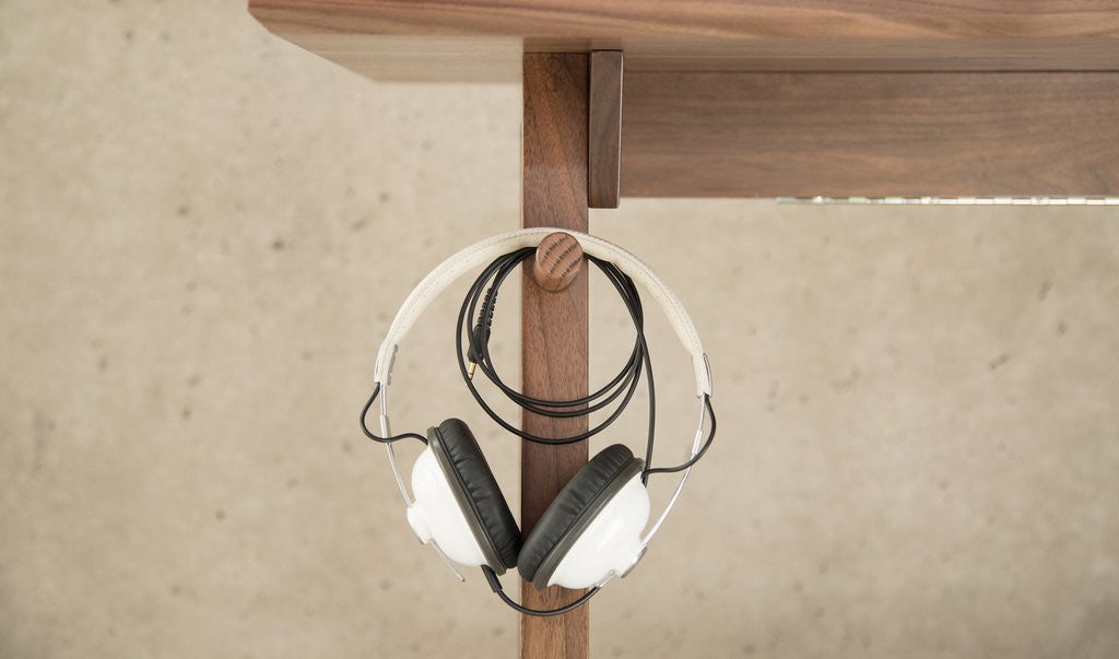 What We’re Currently Listening to: A Senteurs Playlist of Relaxing Music