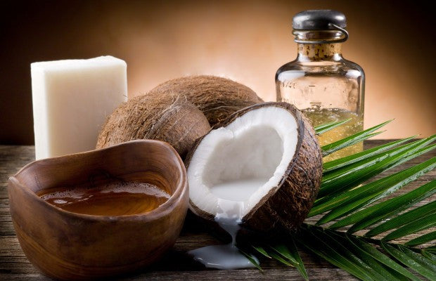 Coconut oil, the unsuspected super-hero