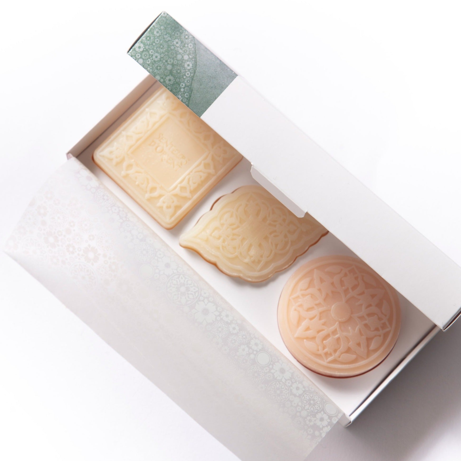 Garden Trio luxury gift set - 3 handcrafted floral soaps with botanical scents - Lebanese artisan bath products